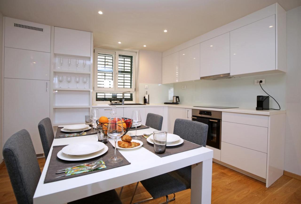 Apartment Volat Шибеник Экстерьер фото