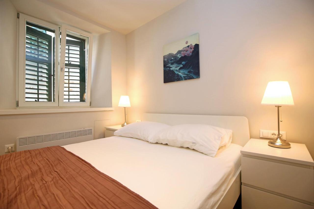 Apartment Volat Шибеник Экстерьер фото
